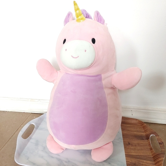 Squishmallow Pink Unicorn Hug Me 